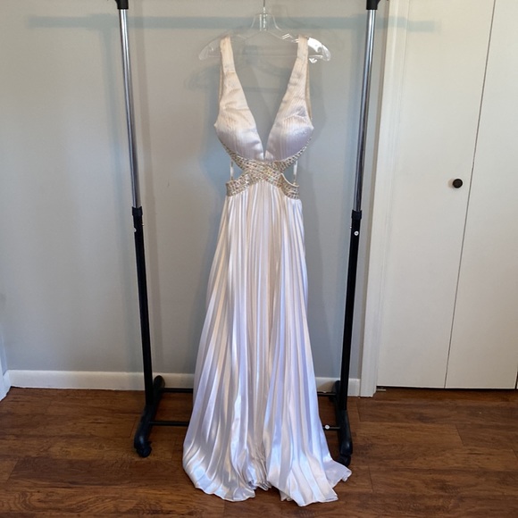 Paris Blues Dresses & Skirts - White Formal Dress